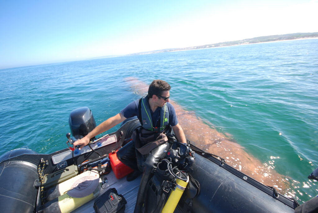 Wave Energy Device Survey and Maintenance (2014) image 2