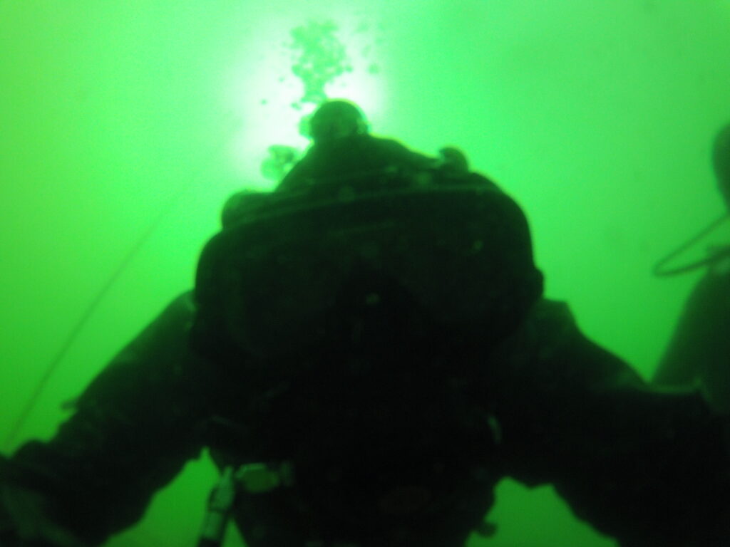 Wave Energy Device Survey and Maintenance (2014) image 5